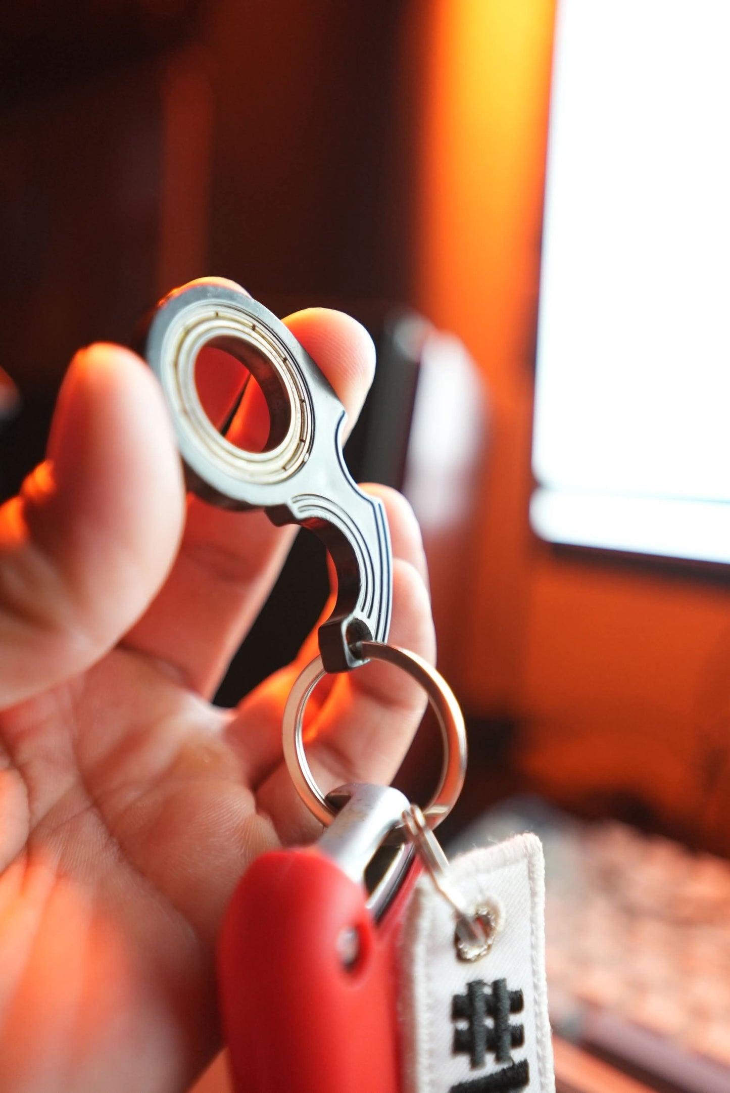 KeySpinner white